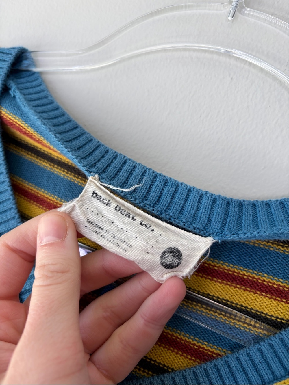 Back Beat Co Organic Cotton Sun V-Neck Sweater - Picture 4 of 14